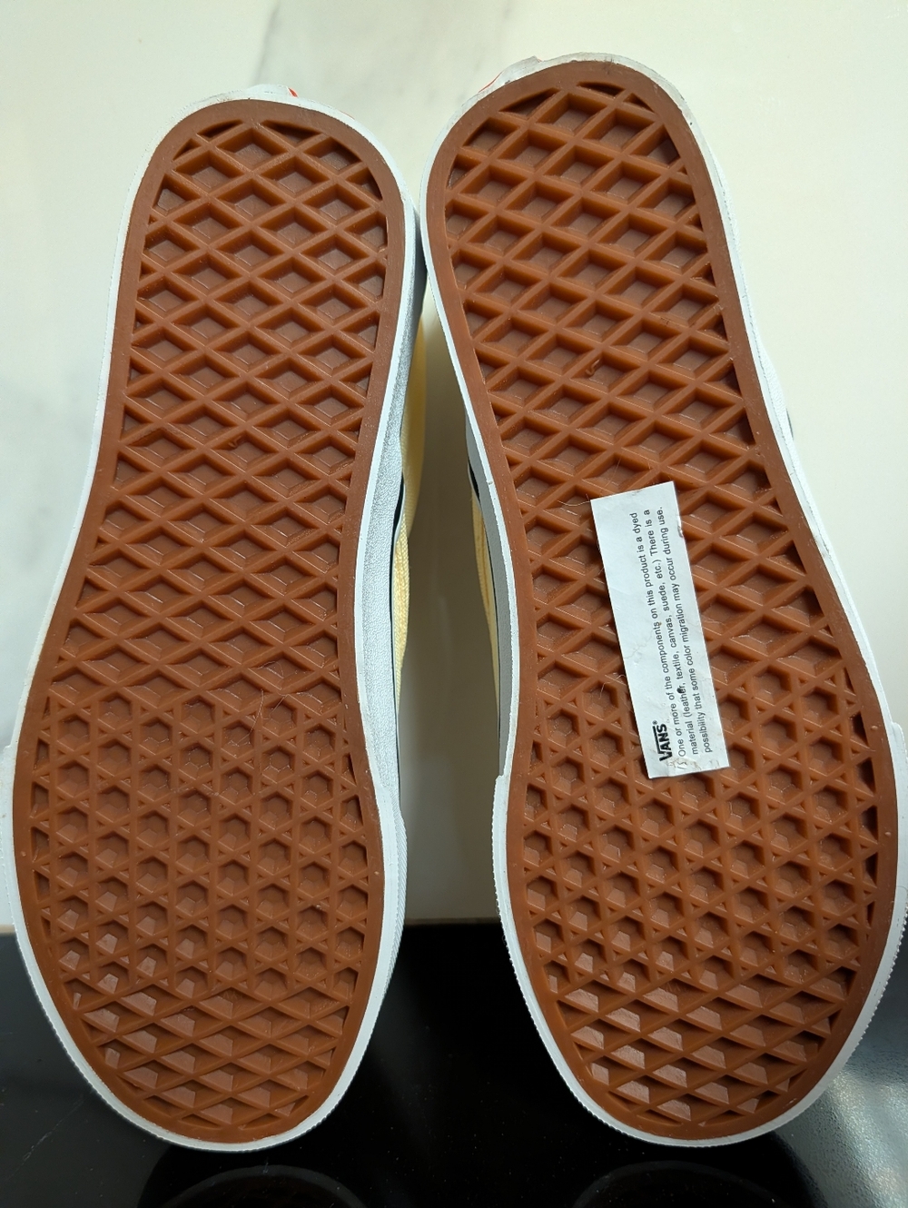 Vans Classic Slip-On Sneakers Size M6.5 W 8 NWT MSRP $75 - Picture 9 of 11